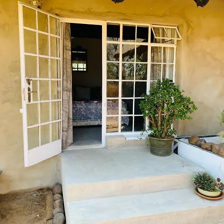 Farm Vibes Guesthouse Brits Exterior photo
